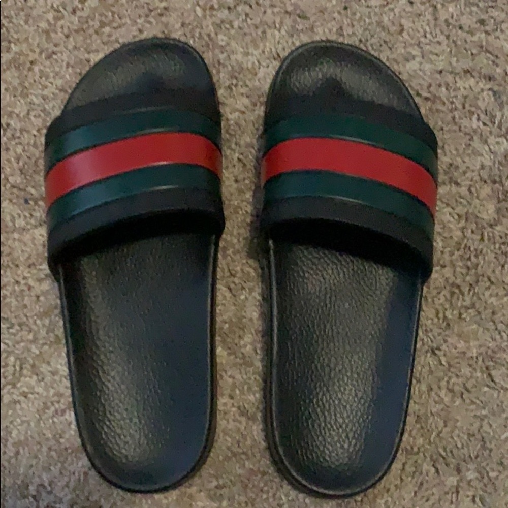 Gucci slide sandals